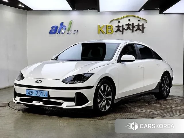 Hyundai Ionic 6 2023 Белый из Кореи