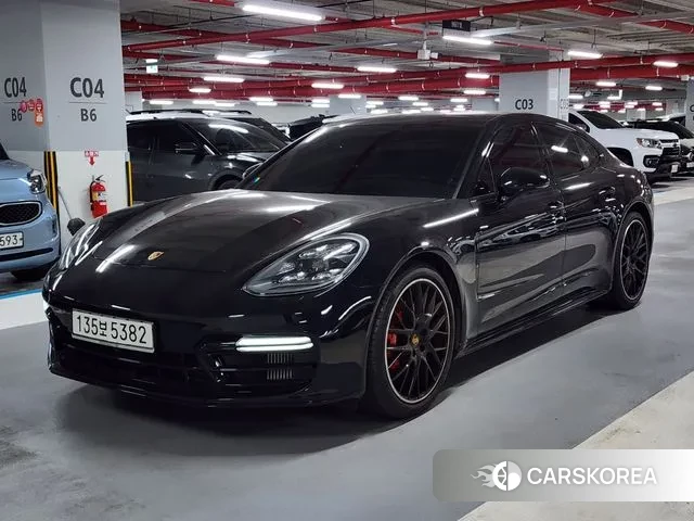 Porsche Panamera (971) 2020 Черный из Кореи