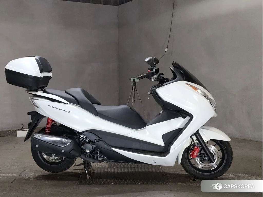Проданный Honda FORZA 2013 из Японии, фото 2
