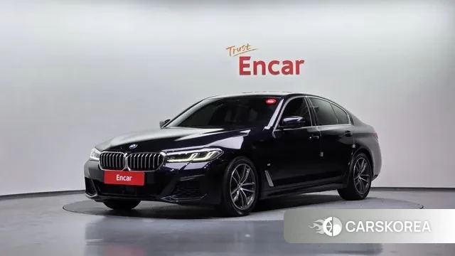 BMW 5 Series (G30) 2022 Черный из Кореи