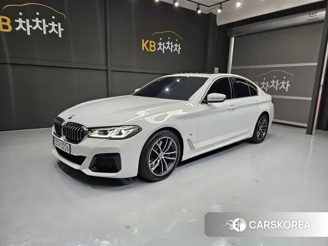 BMW 5 Series (G30) 2022 Белый из Кореи