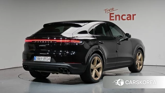 Porsche Cayenne (PO536) 2025 Черный из Кореи