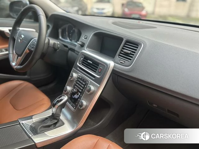 Volvo S60 2018 Синий из Китая