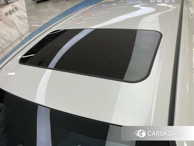 Toyota Camry 2025 Белый из Китая