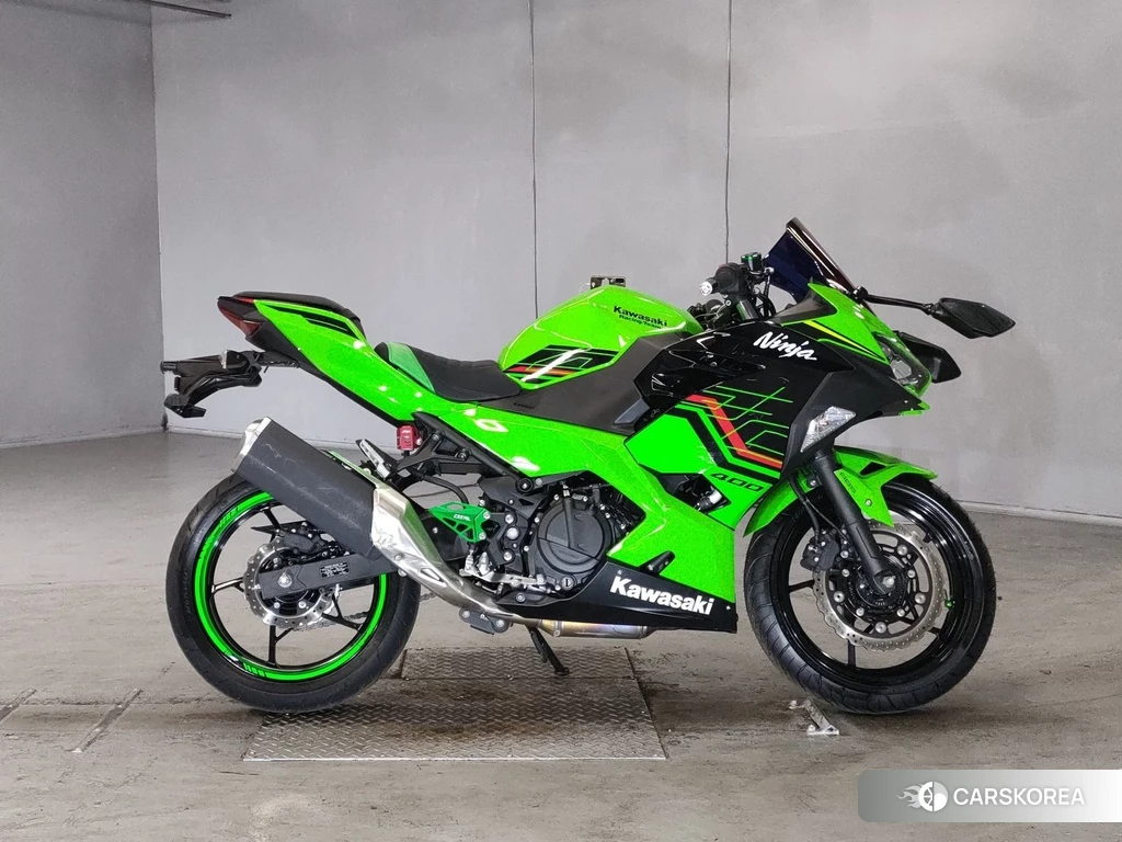 Проданный Kawasaki NINJA 400 2023 из Японии, фото 2