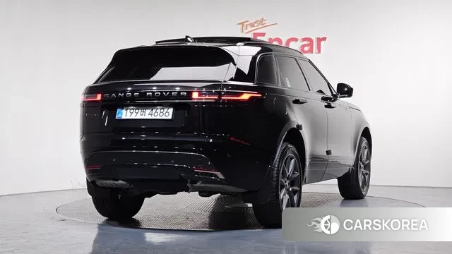 Land Rover Range Rover Velar 2025 Черный из Кореи