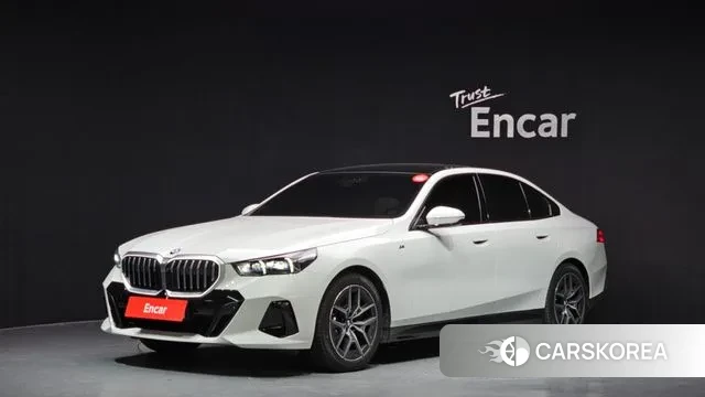 BMW 5 Series (G60) 2025 Белый из Кореи