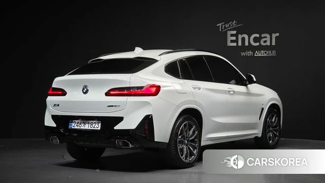 BMW X4 (G02) 2024 Белый из Кореи