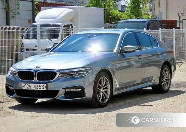 BMW 5 Series (G30) 2018 Серый из Кореи