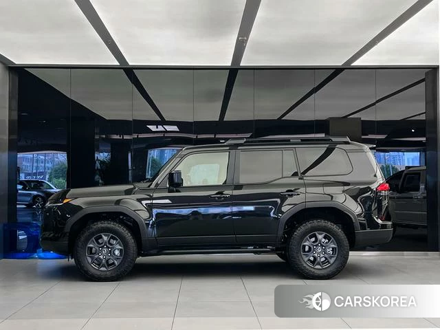 Lexus GX 2025 Черный из Китая