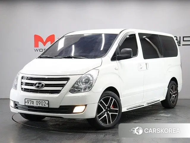 Hyundai Grand Starex 2018 Белый из Кореи