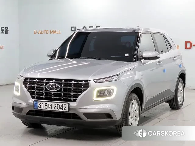 Hyundai Venue 2020 Серебристо-серый из Кореи