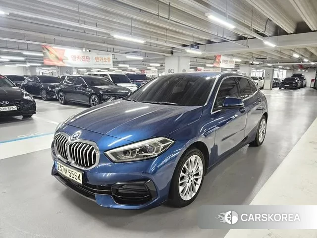 BMW 1 Series (F40) 2020 Синий из Кореи