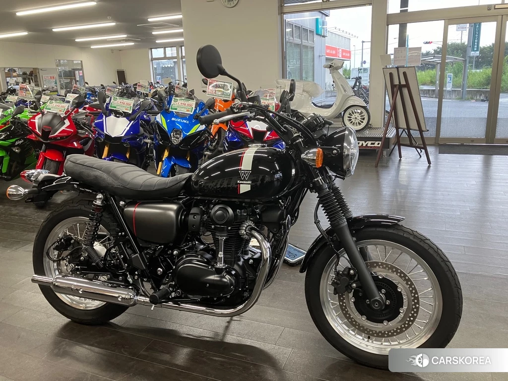 Проданный Kawasaki W800 STREET 2022 из Японии, фото 2