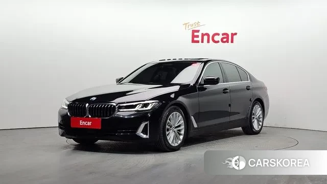 BMW 5 Series (G30) 2022 Черный из Кореи