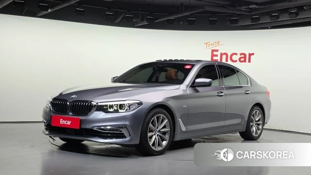 BMW 5 Series (G30) 2018 Серый из Кореи