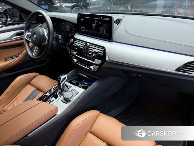 BMW M5 2021 Черный из Китая