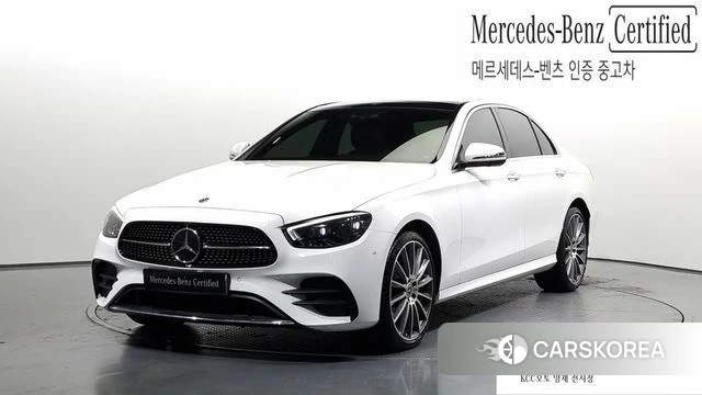 Mercedes-Benz E-Class W213 2022 Белый из Кореи