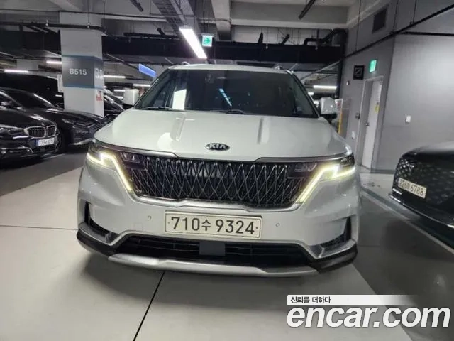 Kia Carnival 4th generation 2020 Серебряный из Кореи