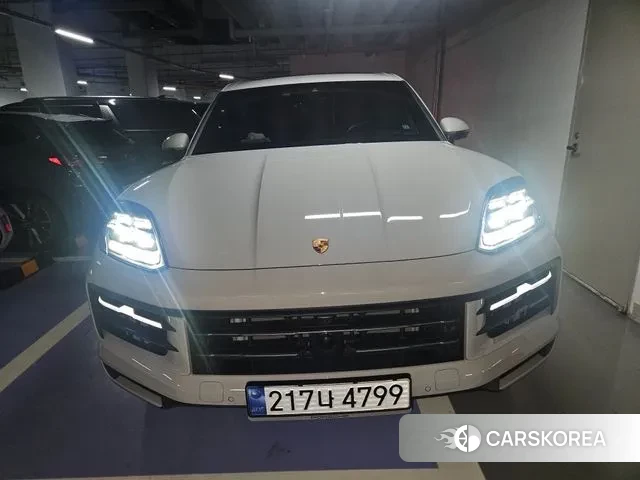 Porsche Cayenne (PO536) 2023 Белый из Кореи