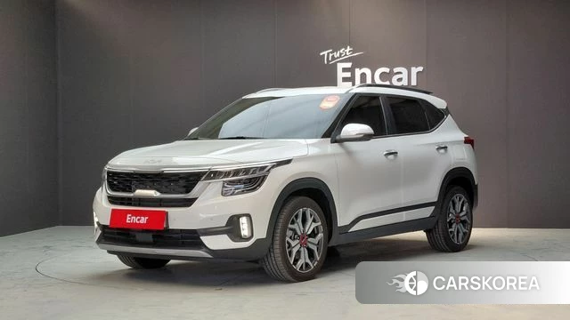 Kia Seltos 2022 Белый из Кореи