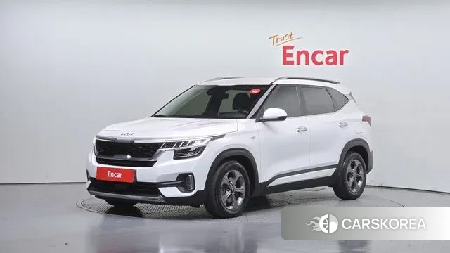 Kia Seltos 2022 Белый из Кореи