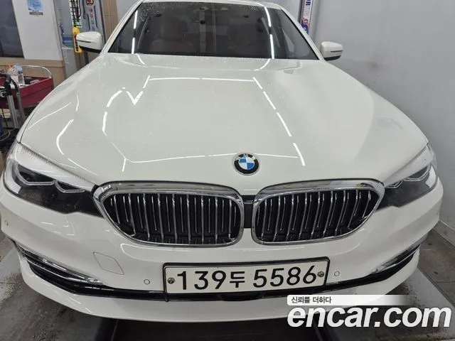 BMW 5 Series (G30) 2020 Белый из Кореи