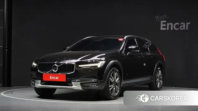 Volvo V90 Cross-Country 2018 Черный из Кореи