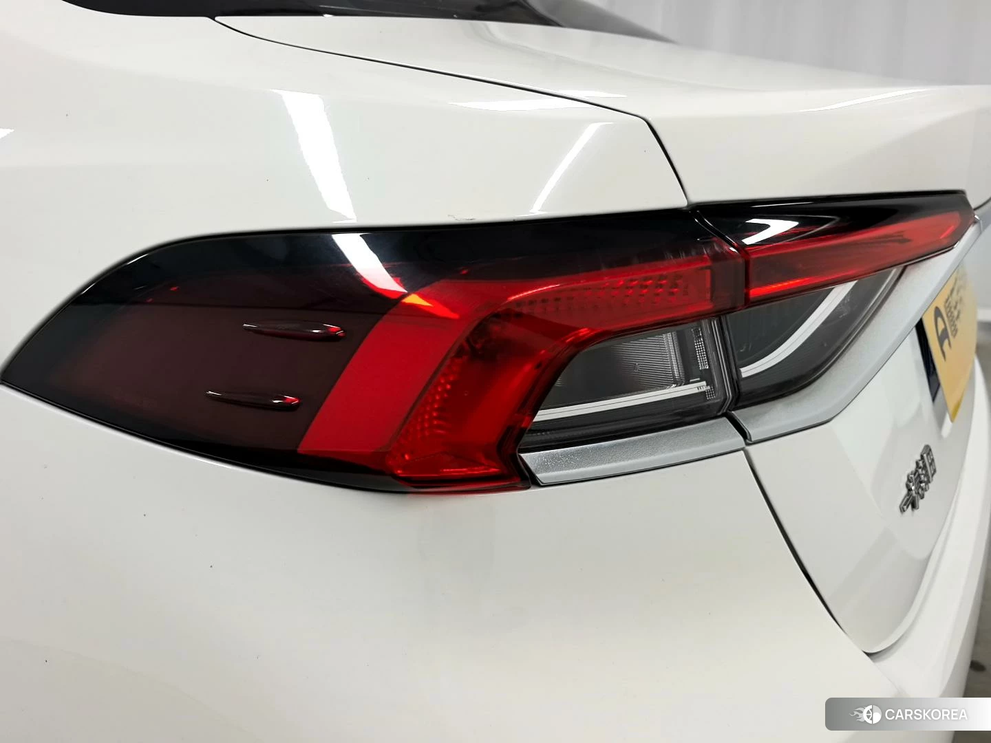 Toyota Corolla 2020 Белый из Китая