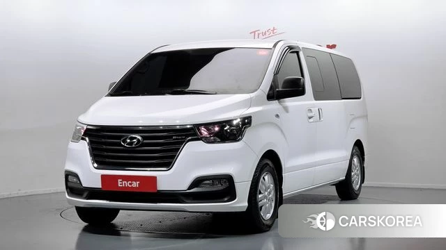 Hyundai The New Grand Starex 2018 Белый из Кореи