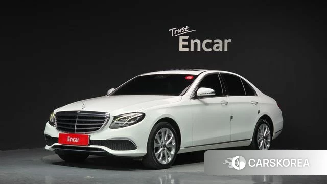 Mercedes-Benz E-Class W213 2020 Белый из Кореи