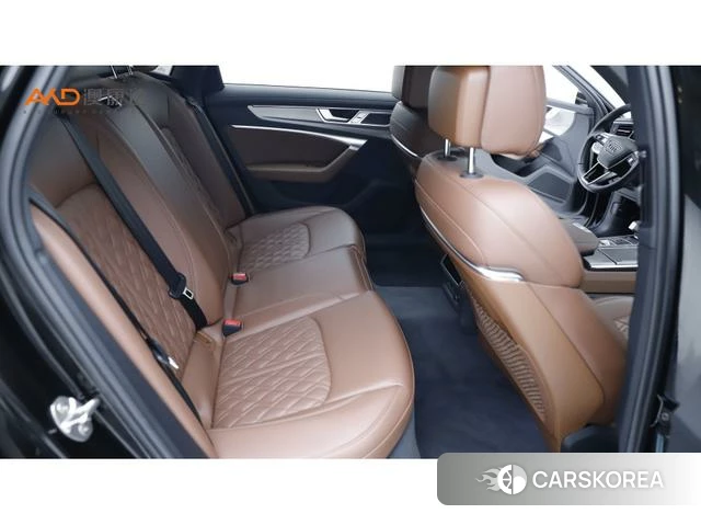 Audi A6L 2025 Черный из Китая