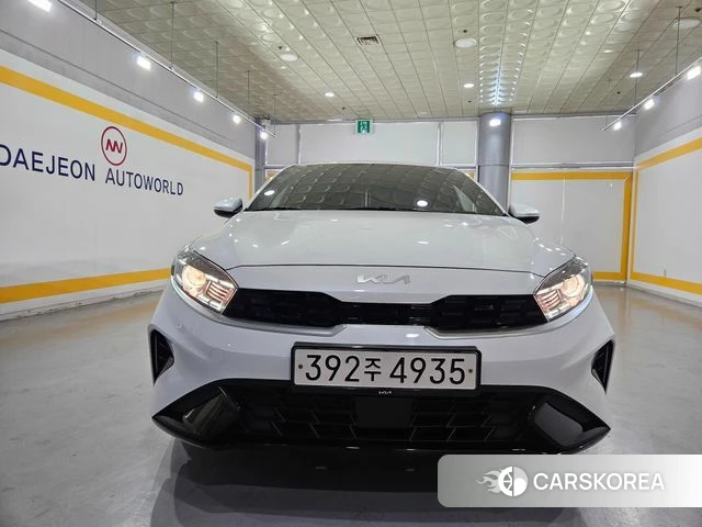 Kia The New K3 2nd generation 2023 Белый из Кореи