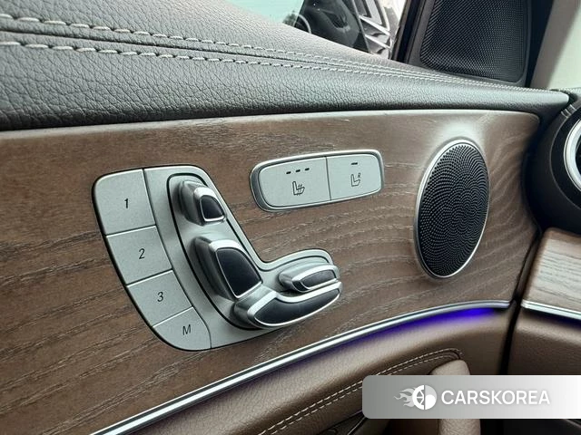 Mercedes-Benz E-class id 4207914 из Китая