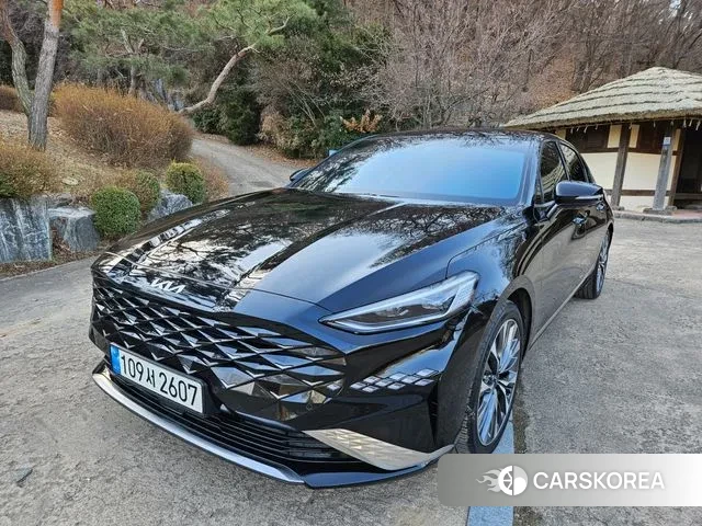 Kia K8 2022 Черный из Кореи