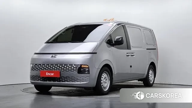 Hyundai Staria 2021 Серебристо-серый из Кореи