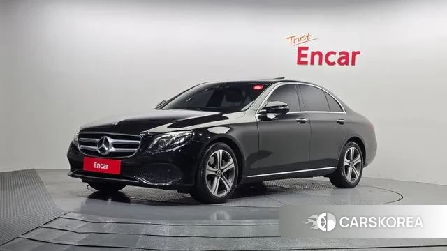 Mercedes-Benz E-Class W213 2018 Черный из Кореи