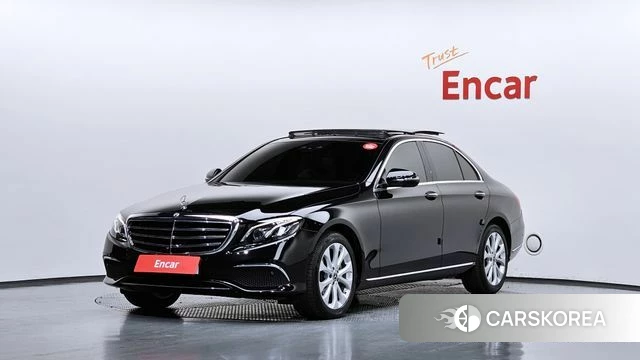 Mercedes-Benz E-Class W213 2019 Черный из Кореи