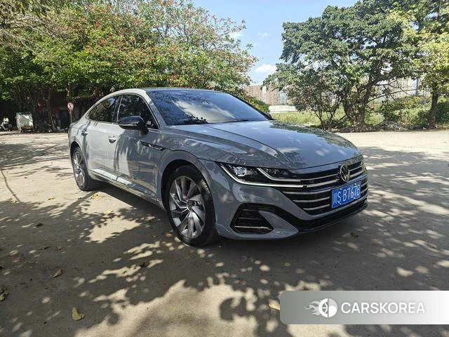 Volkswagen CC 2022 Темно-серый из Китая