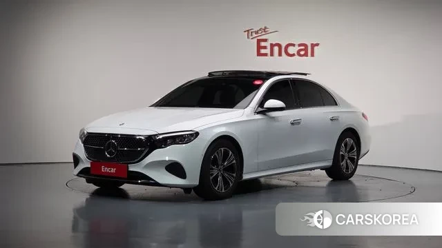 Mercedes-Benz E-Class W214 2025 Белый из Кореи