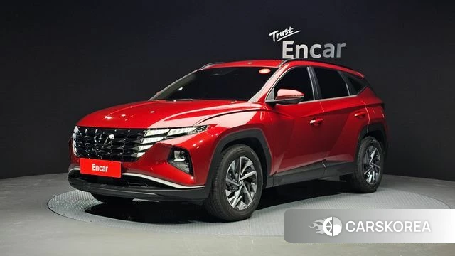 Hyundai Tucson (NX4) 2021 Красный из Кореи