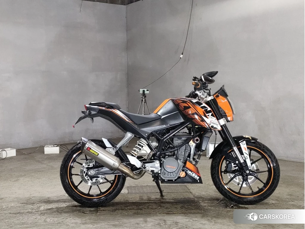 Проданный KTM 125 DUKE 2011 из Японии