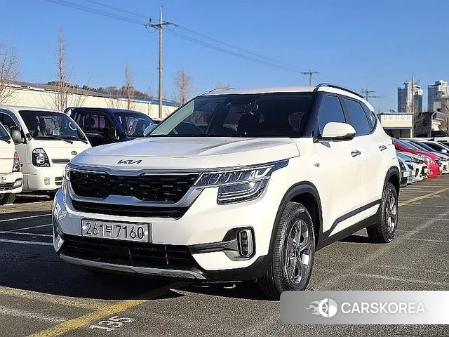 Kia Seltos 2021 Белый из Кореи