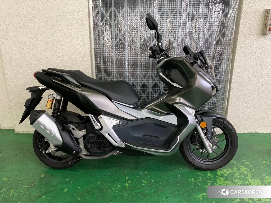 Проданный Honda ADV150 2019 из Японии