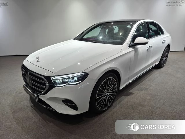 Mercedes-Benz E-Class W214 2025 Белый из Кореи