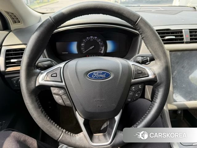 Ford Mondeo PHEV 2019 Белый из Китая