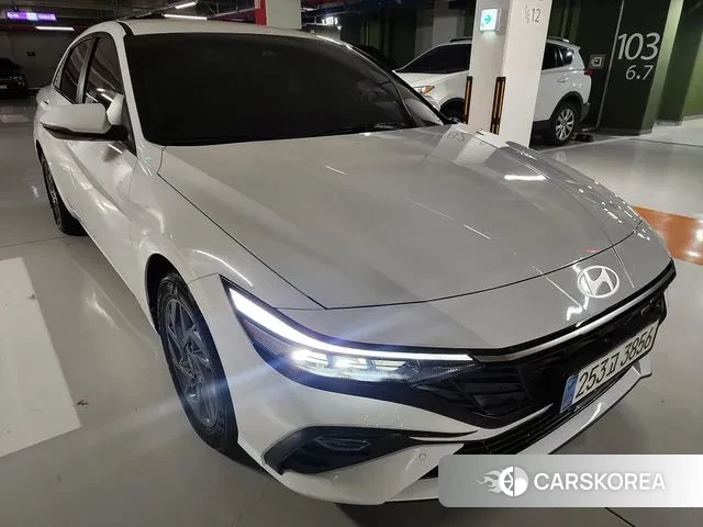 Hyundai The New Avante (CN7) 2024 Белый из Кореи