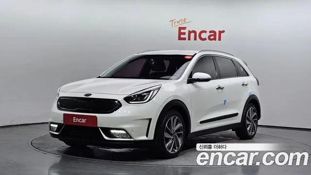 Kia Niro 2018 Белый из Кореи