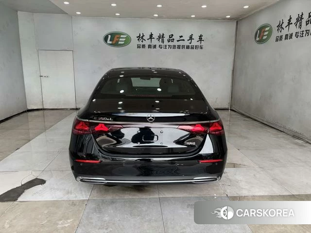 Mercedes-Benz E-class PHEV 2025 Черный из Китая