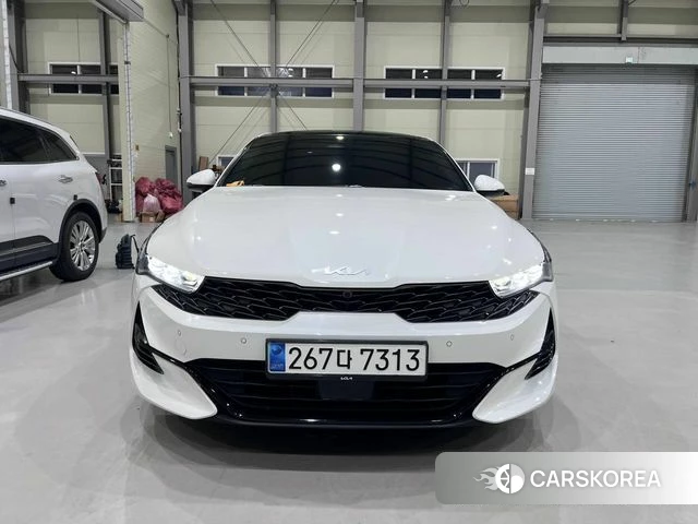 Kia K5 3rd generation 2023 Жемчужный цвет из Кореи